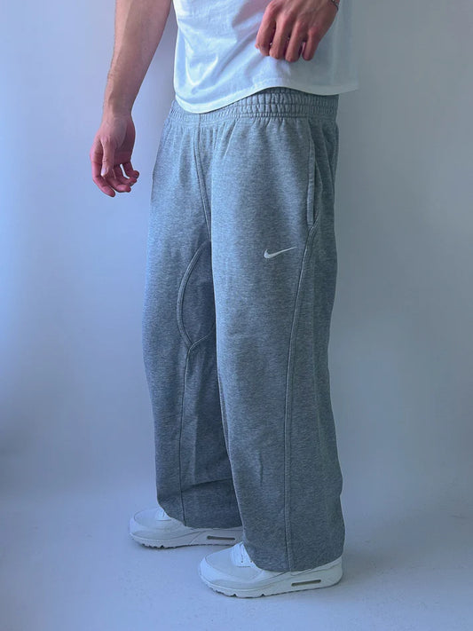 Nike Gri Oversize Rahat Fit Eşofman Altı